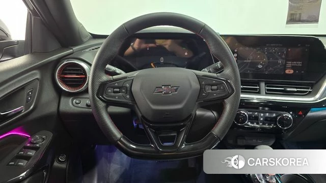 Chevrolet (GM Daewoo) Trax Crossover 2023 Черный из Кореи, фото 3