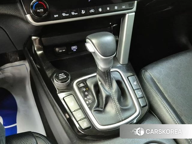 Kia Seltos 2022 Белый из Кореи, фото 3