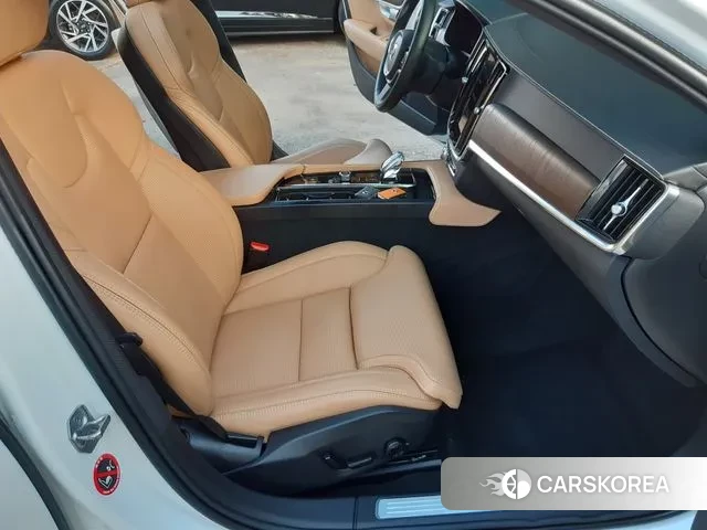 Volvo S90 2021 Белый из Кореи, фото 3