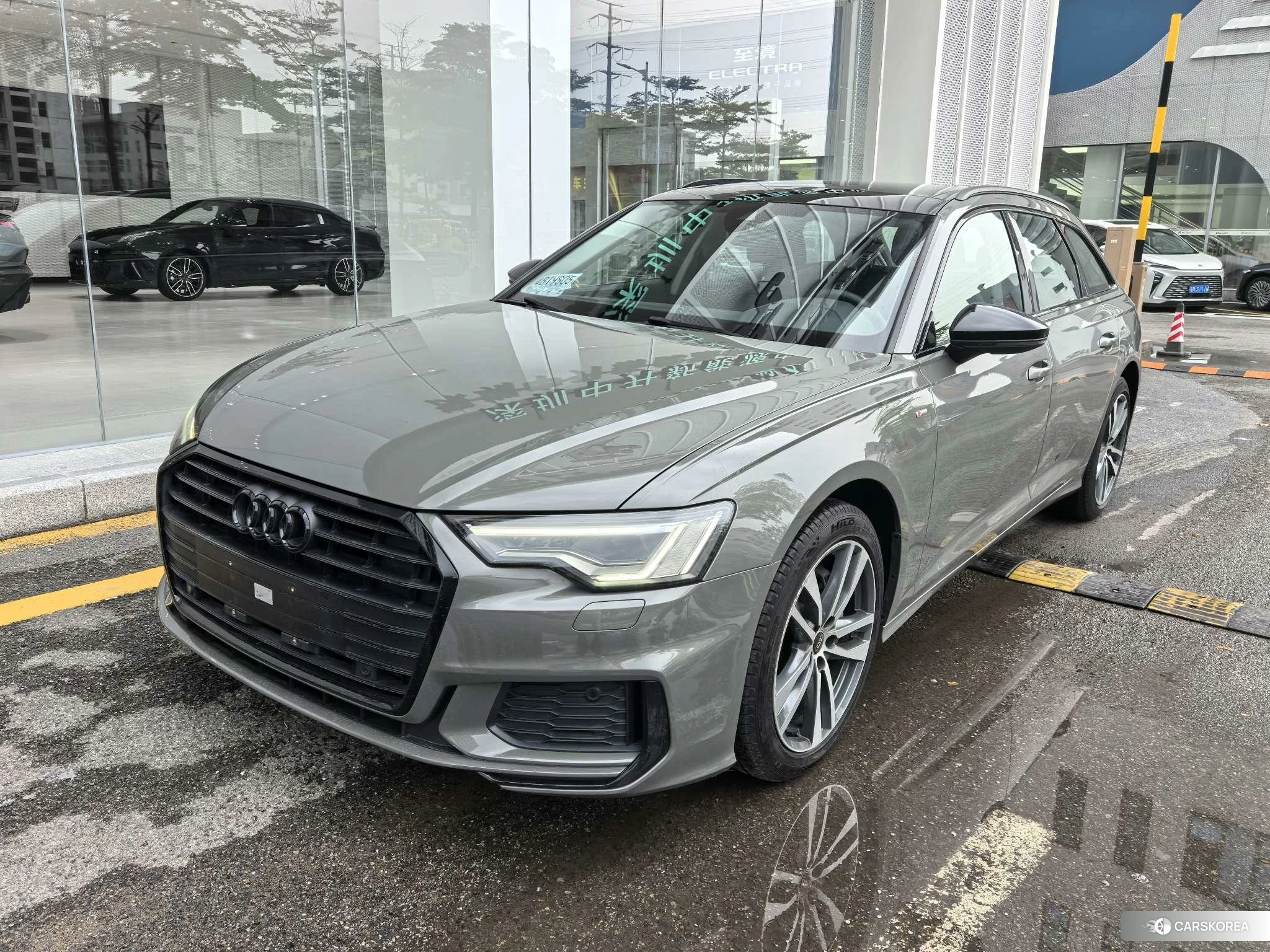 Audi A6 (import) 2021 Темно-серый из Китая, фото 3