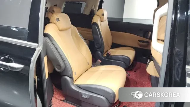 Kia Carnival 4th generation 2021 Черный из Кореи, фото 3