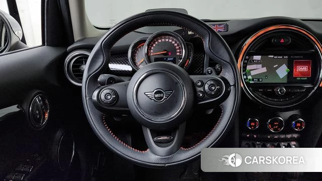 Mini Cooper S 2019 Жемчужный цвет из Кореи, фото 3