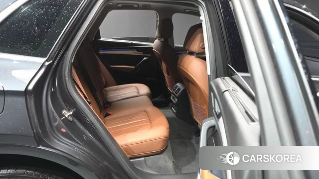 Audi Q5 (FY) 2021 Серый из Кореи, фото 3