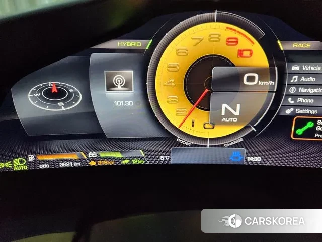 Ferrari 296 GTB 2023 Светло-серебряный цвет из Кореи, фото 3