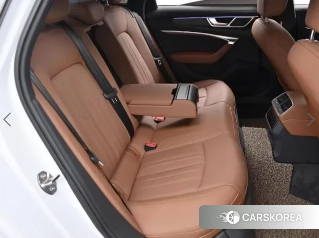 Audi A6 (C8) 2021 Белый из Кореи, фото 3