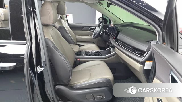 Kia The New Carnival 4th Generation 2024 Черный из Кореи, фото 3