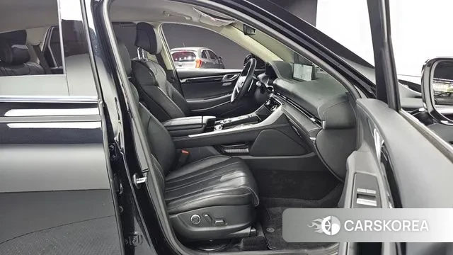 Genesis GV80 2022 Черный из Кореи, фото 3