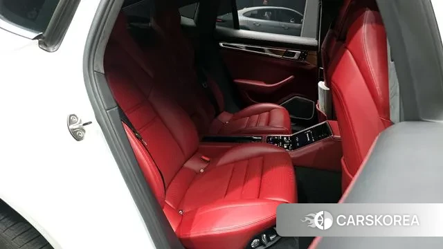 Porsche Panamera (971) 2018 Белый из Кореи, фото 3