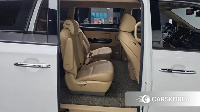 Kia The New Carnival 2018 Белый из Кореи, фото 3