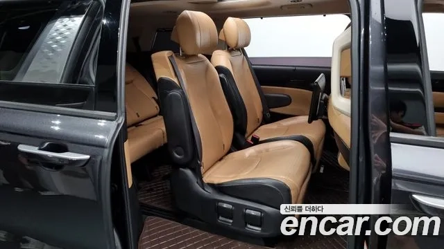 Kia Carnival 4th generation 2020 Серый из Кореи, фото 3