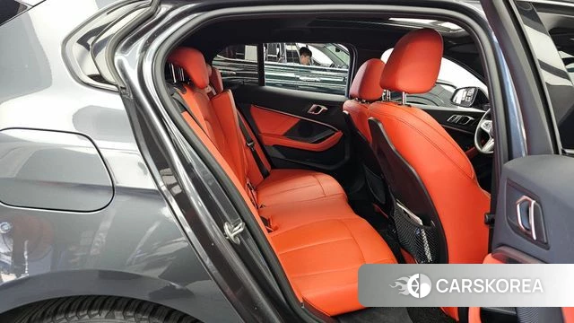 BMW 1 Series (F40) 2021 Серый из Кореи, фото 3