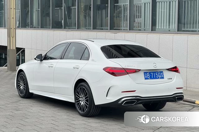 Mercedes-Benz Class C 2025 Белый из Китая, фото 3
