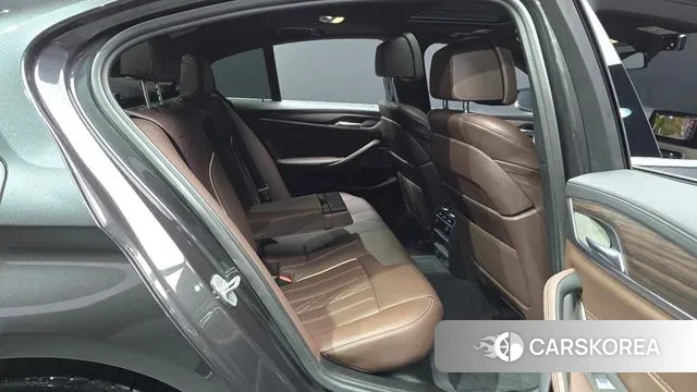 BMW 5 Series (G30) 2020 Серый из Кореи, фото 3