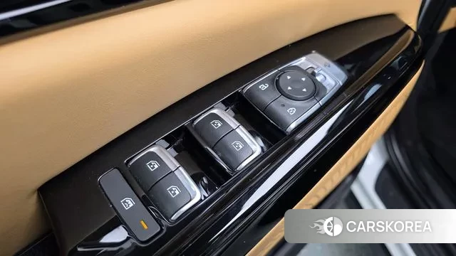 Kia Carnival 4th generation 2023 Белый из Кореи, фото 3