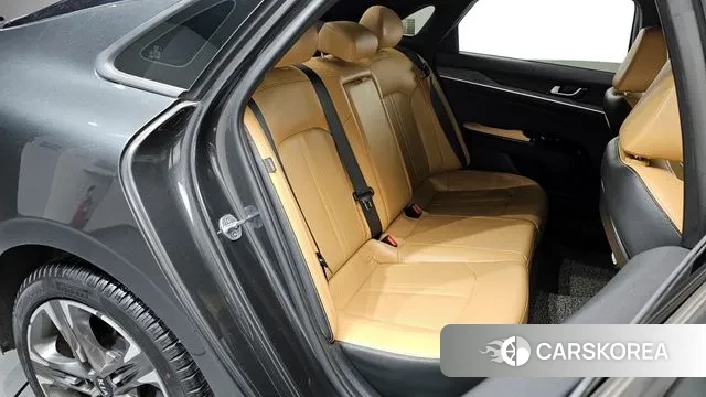 Kia K5 3rd generation 2021 Серый из Кореи, фото 3