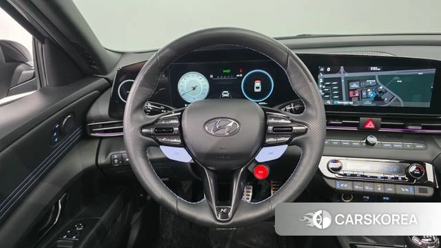 Hyundai Avante (CN7) 2023 Серебристо-серый из Кореи, фото 3