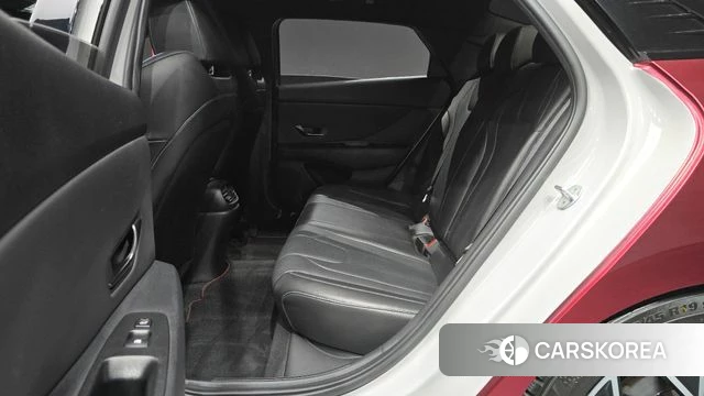 Hyundai Avante (CN7) 2022 Красный из Кореи, фото 3