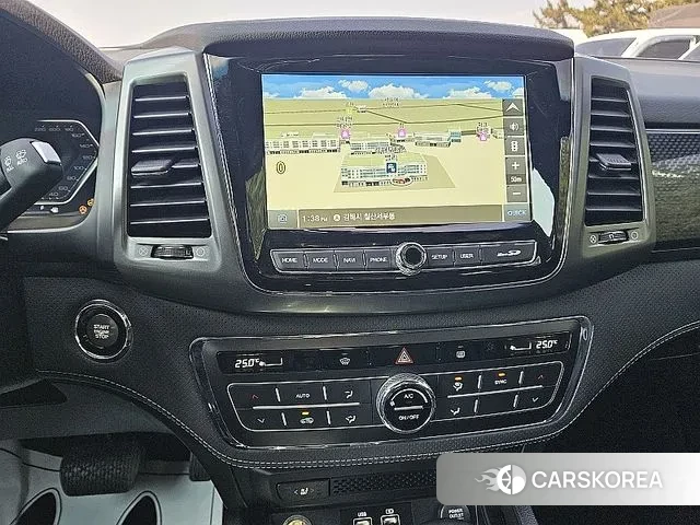 Ssangyong The New Rexton Sports Cannes 2022 Белый из Кореи, фото 3