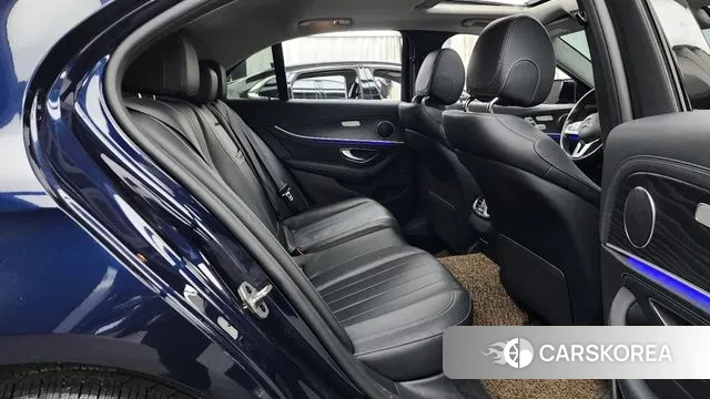 Mercedes-Benz E-Class W213 id 3499329 из Кореи 3