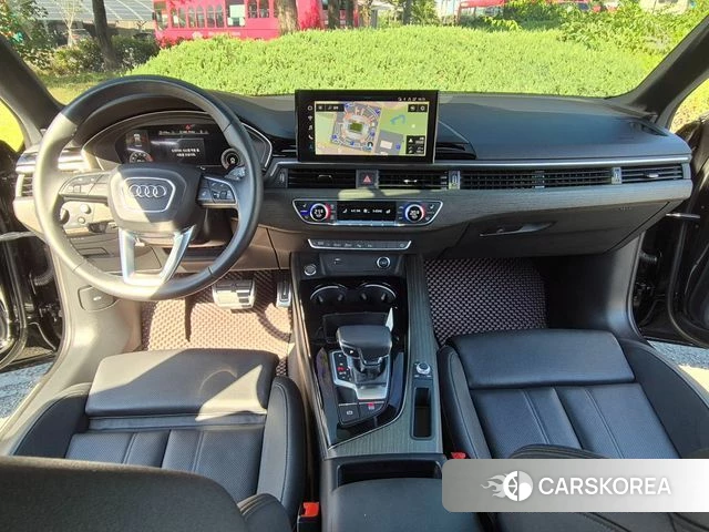 Audi A4 (B9) 2023 Черный двухцветный из Кореи, фото 3