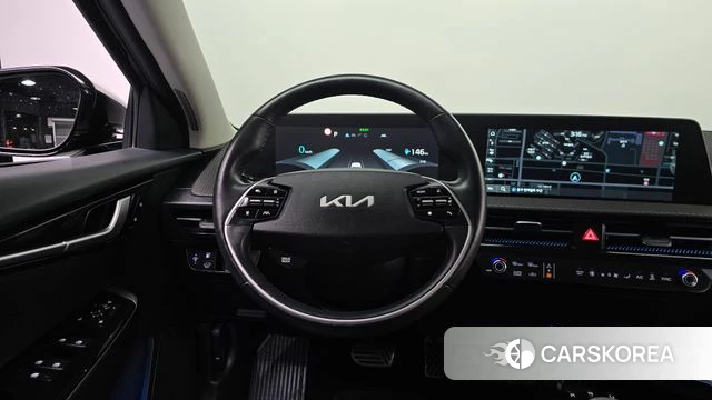 Kia EV6 2022 Черный из Кореи, фото 3