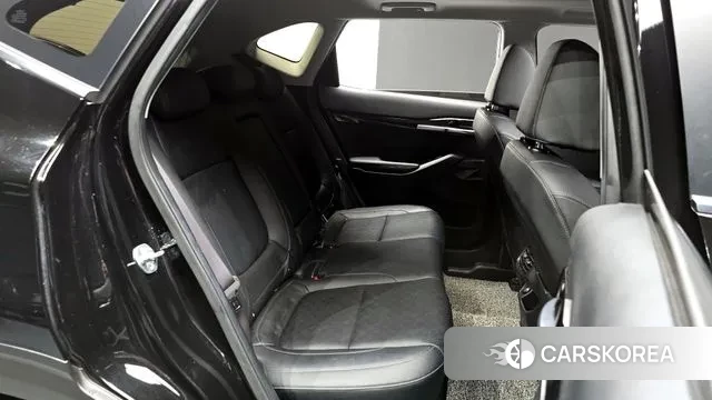 Kia Seltos 2021 Черный из Кореи, фото 3