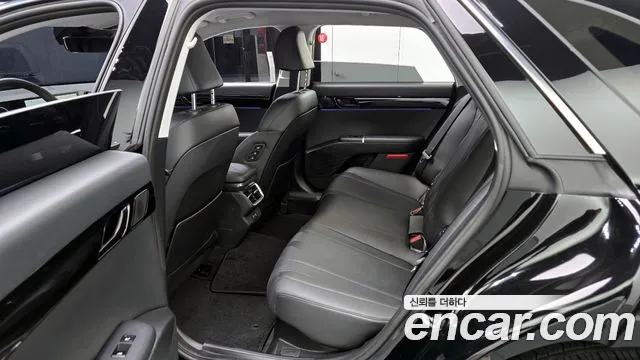 Hyundai Grandeur Hybrid (GN7) 2023 Черный из Кореи, фото 3