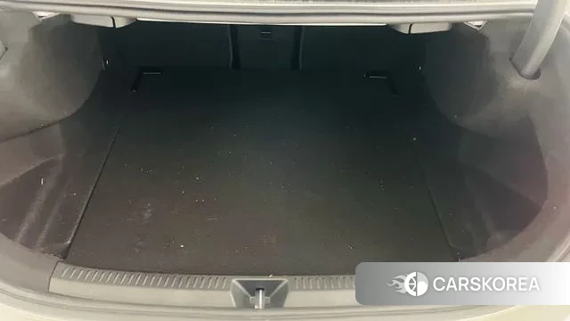 Mercedes-Benz A-Class W177 2024 Белый из Кореи, фото 3