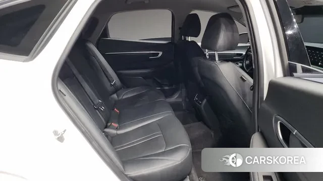 Hyundai Sonata D Edge (DN8) 2023 Белый из Кореи, фото 3