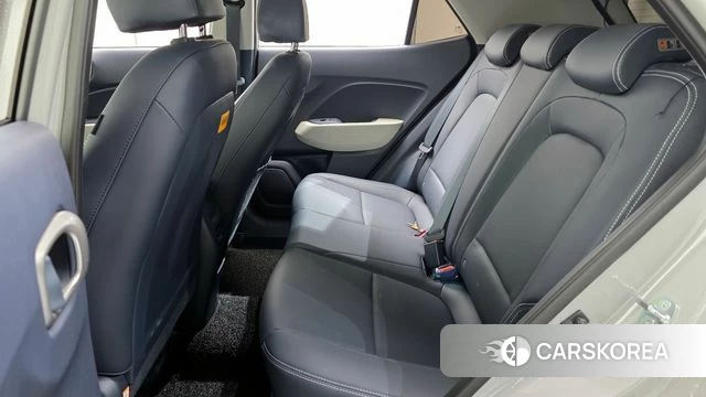 Hyundai Venue 2025 Серебристо-серый из Кореи, фото 3