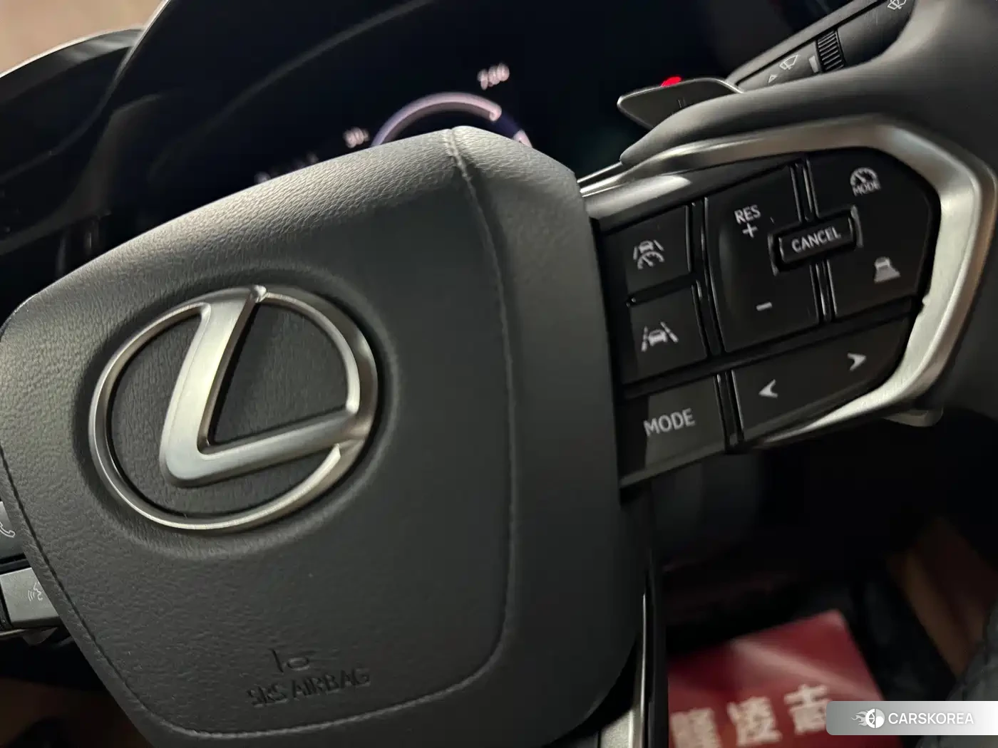 Lexus RZ 2023 Белый из Китая, фото 3