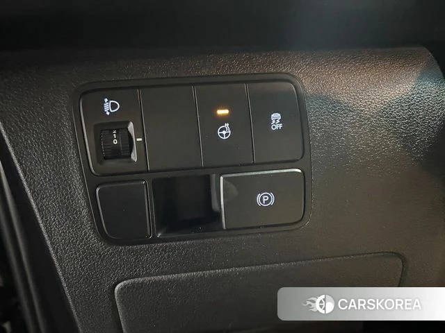 Hyundai Staria 2023 Черный из Кореи, фото 3