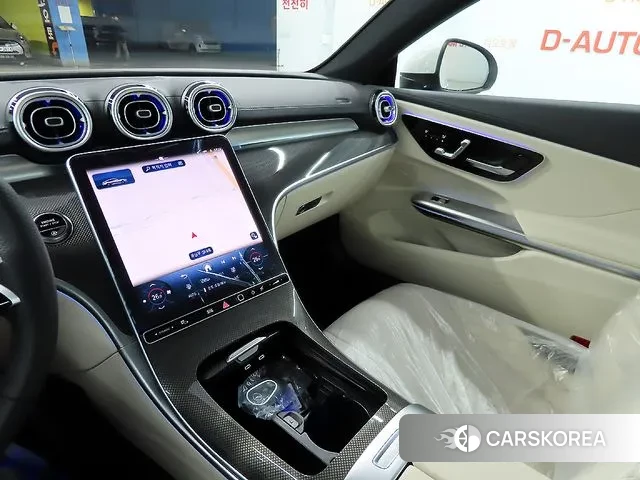 Mercedes-Benz CLE-Class C236 2025 Белый из Кореи, фото 3