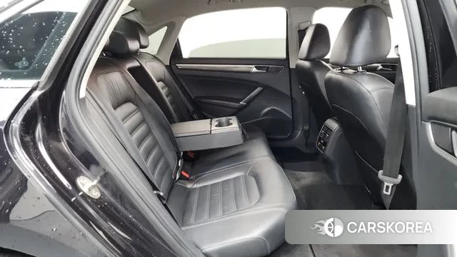 Volkswagen The New Passat 2018 Черный из Кореи, фото 3