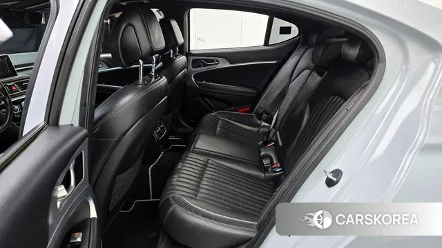 Genesis G70 2019 Светло-серебряный цвет из Кореи, фото 3