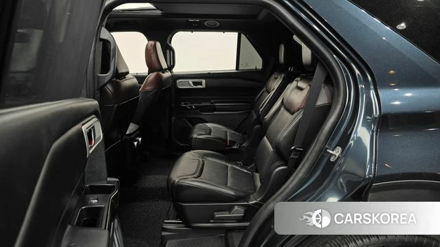 Ford Explorer 6th Generation 2022 Серый из Кореи, фото 3