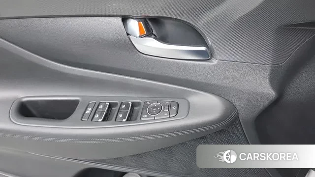 Hyundai The New Santa Fe 2022 Белый из Кореи, фото 3