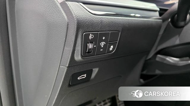 Kia The New K5 3rd generation 2024 Белый из Кореи, фото 3
