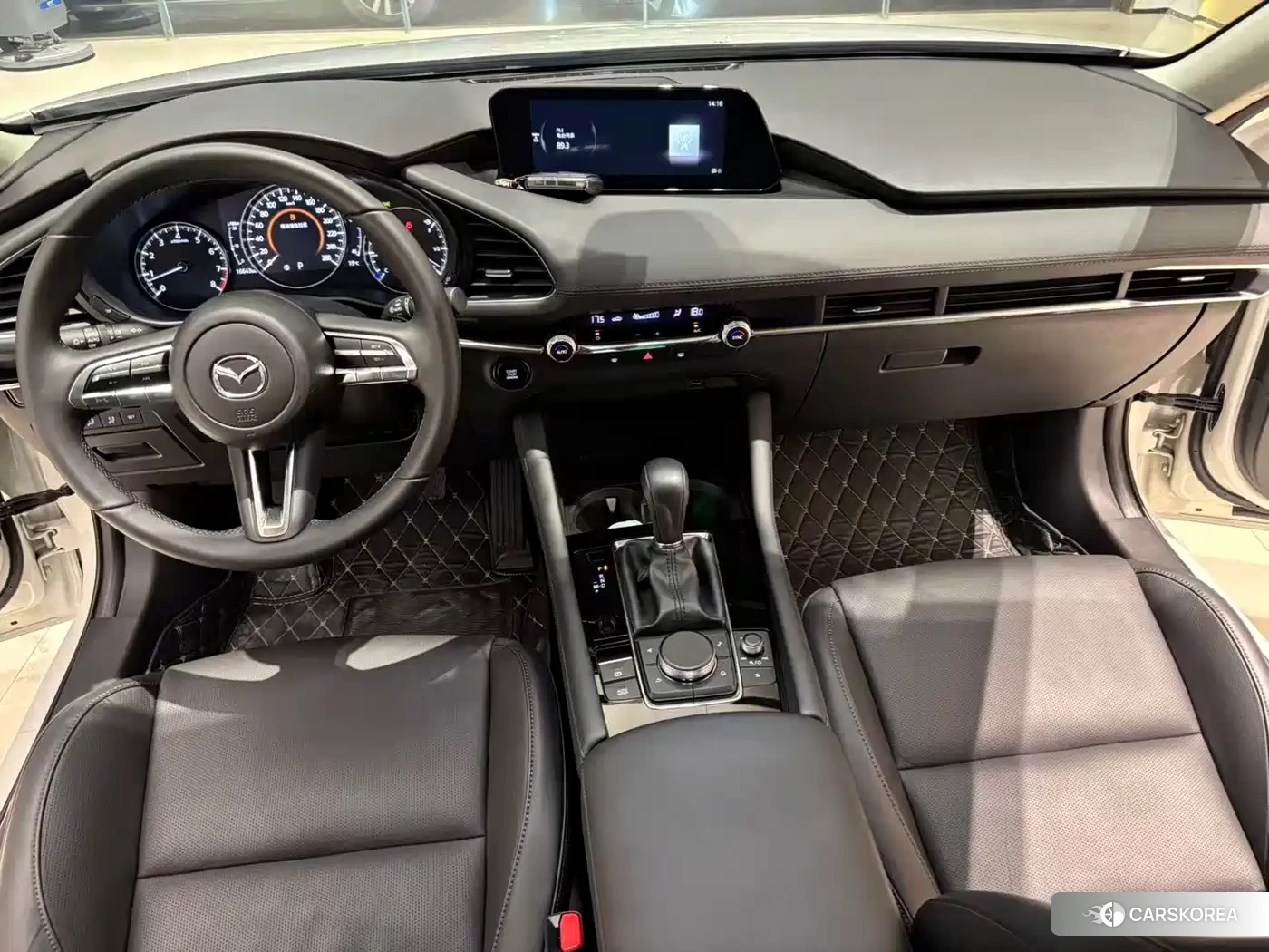 Mazda 3 2025 Белый из Китая, фото 3