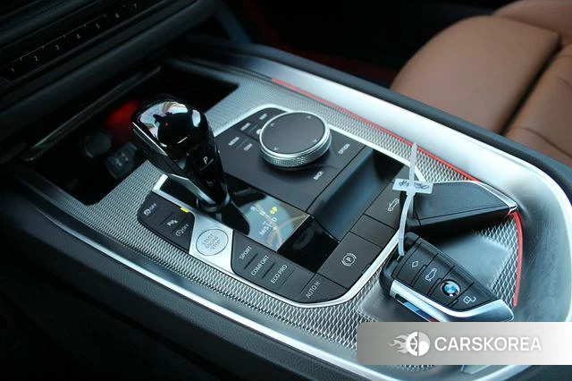 BMW Z4 (G29) 2023 Белый из Кореи, фото 3