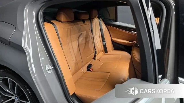 BMW 5 Series (G30) 2020 Серый из Кореи, фото 3