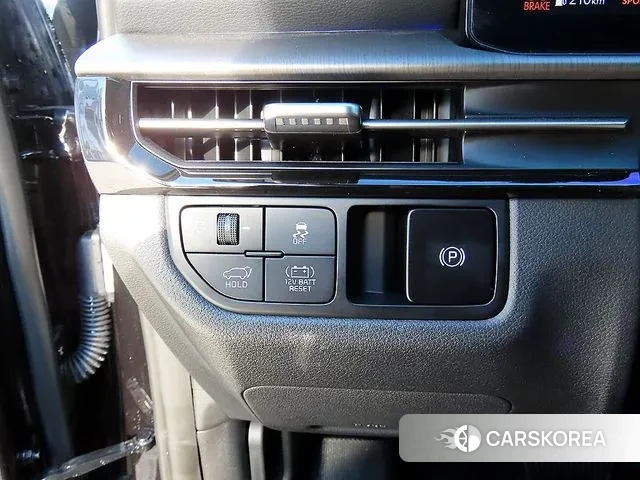 Kia The New Sportage 5th Generation Hybrid 2024 Черный из Кореи, фото 3