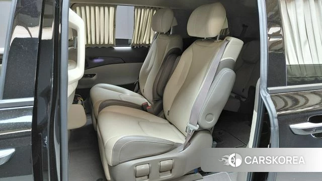 Kia Carnival 4th generation 2022 Черный из Кореи, фото 3
