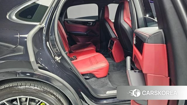 Porsche Cayenne (PO536) 2022 Черный из Кореи, фото 3