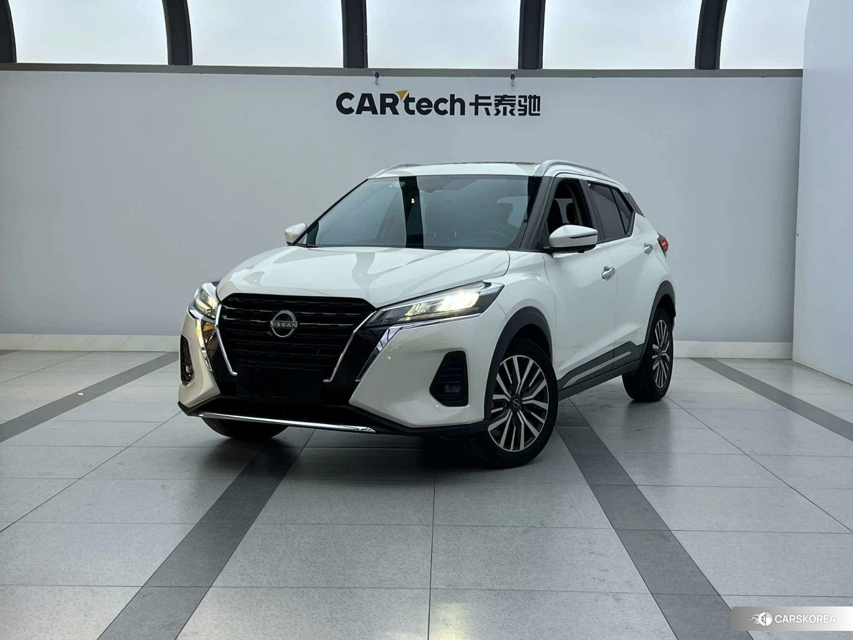 Nissan Jinke 2023 Белый из Китая, фото 3