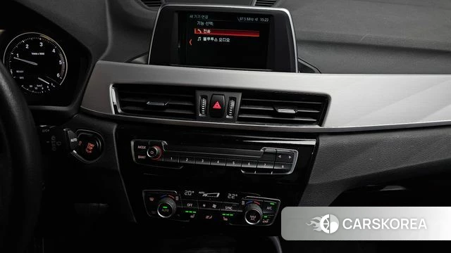 BMW X1 (F48) 2020 Белый из Кореи, фото 3