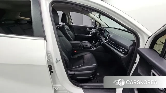 Kia Sportage 5th Generation 2021 Белый из Кореи, фото 3