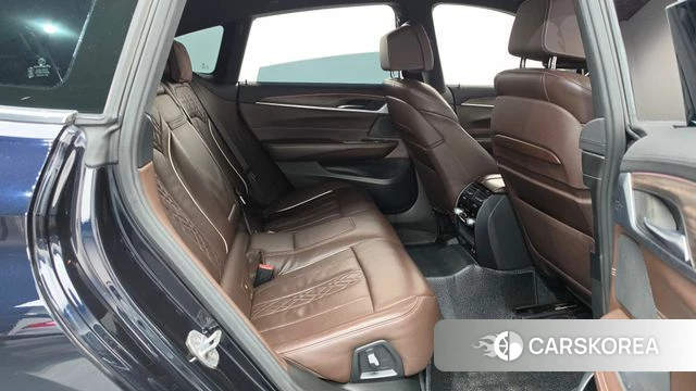 BMW 6 Series GT (G32) 2019 Черный из Кореи, фото 3