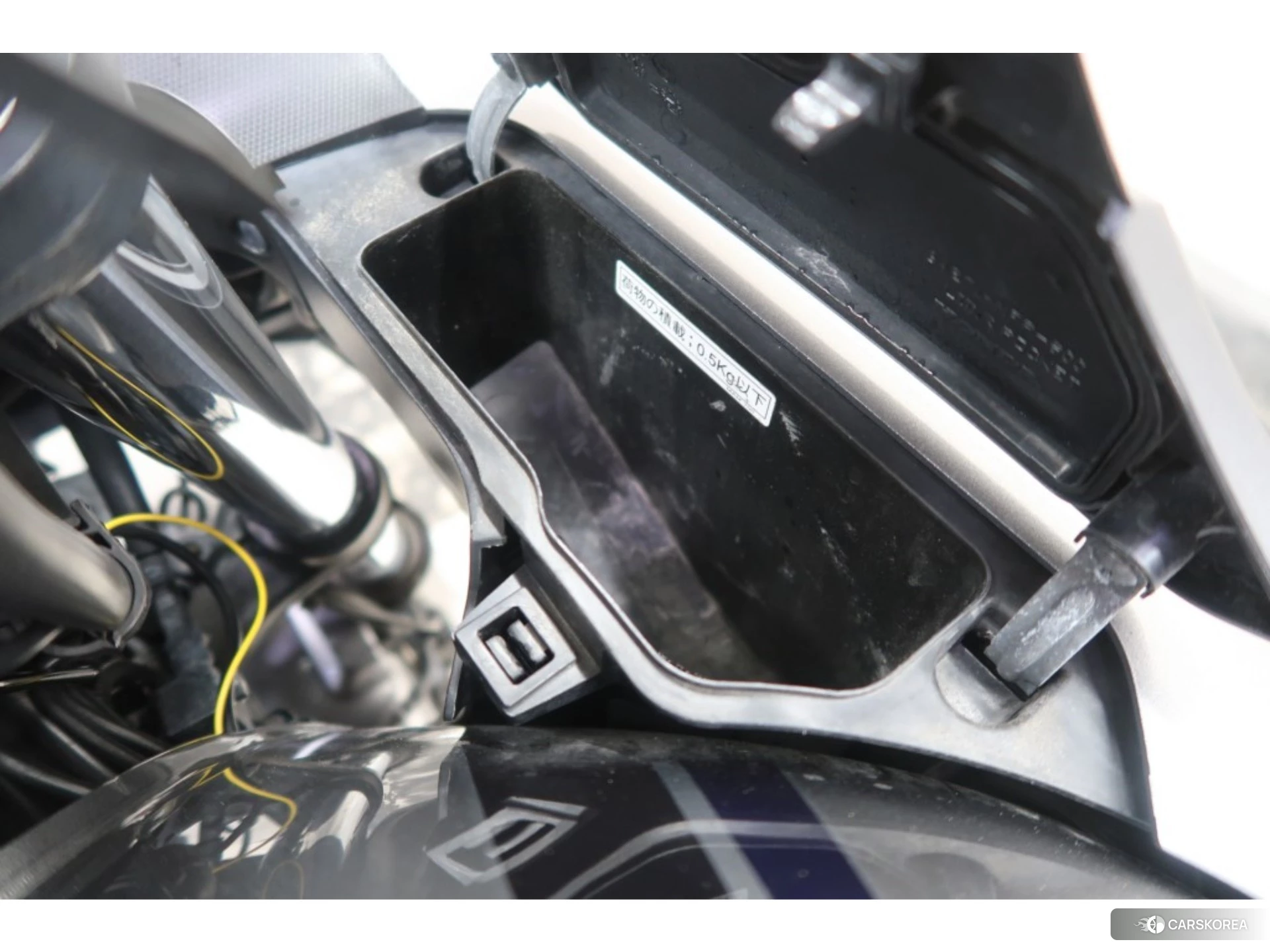 Проданный Honda CB1300SF BOLDOR ABS id 4184875 из Японии, фото 3