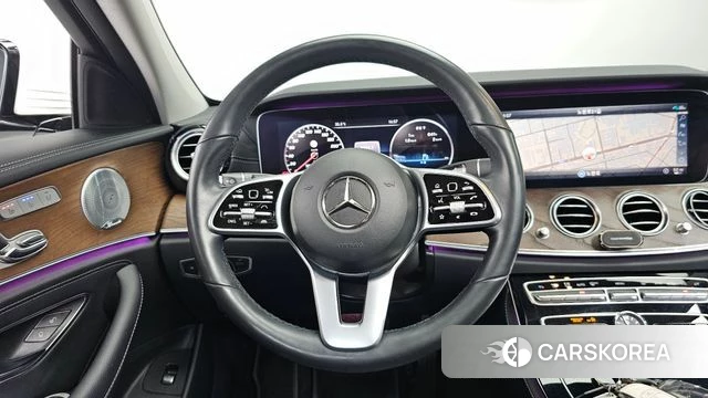 Mercedes-Benz E-Class W213 2020 Белый из Кореи, фото 3